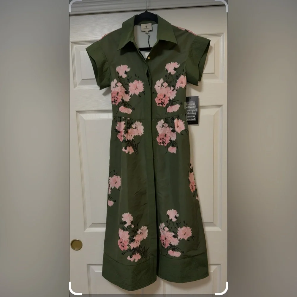 Tuckernut olive and pressed powder floral  Chloe dress size XS - Picture 2 of 8